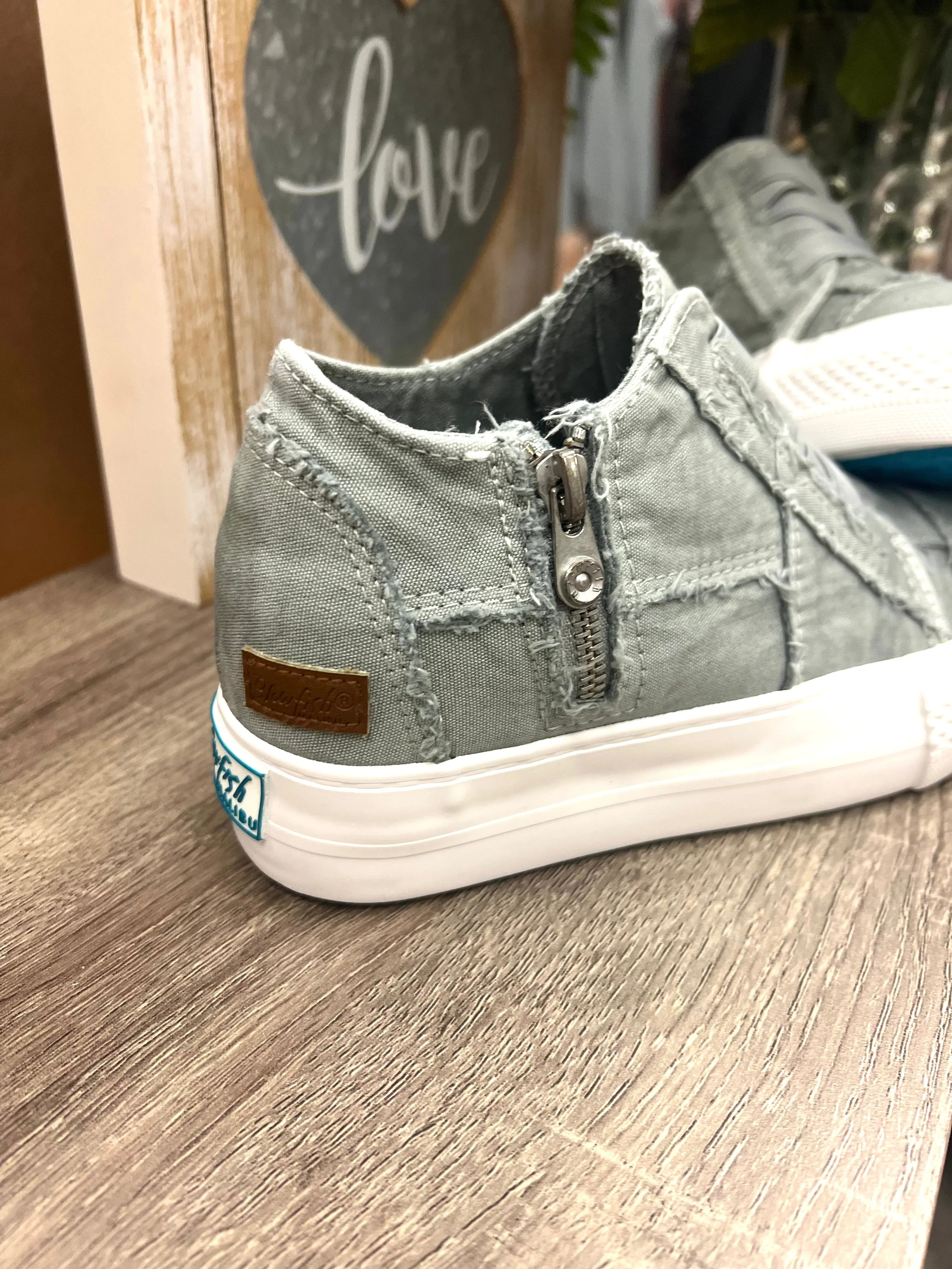 Blowfish Mamba Sneakers (Sweet Grey)