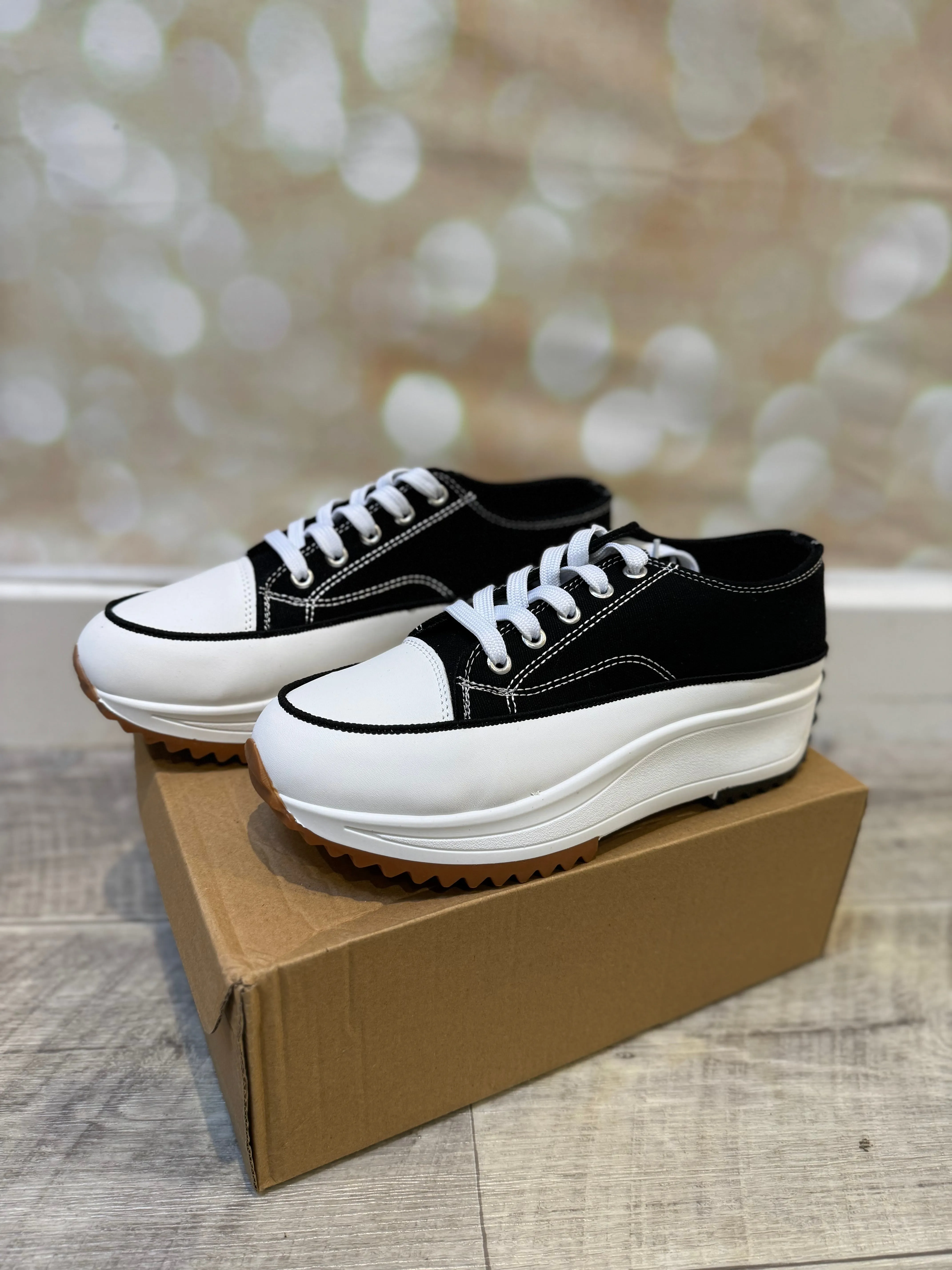 Canvas Lace up Wedge Trainer