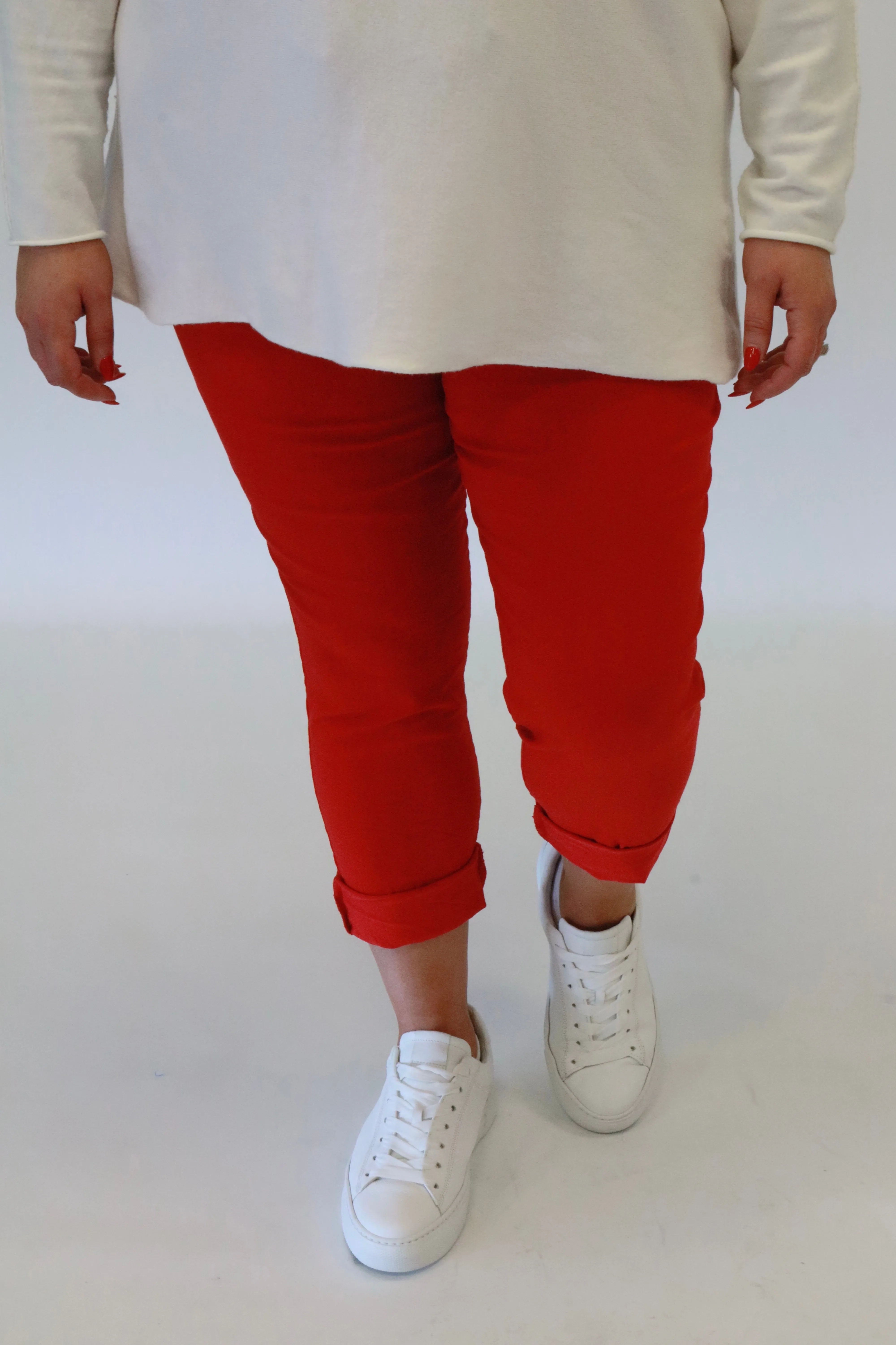 Grace Jogger in Red