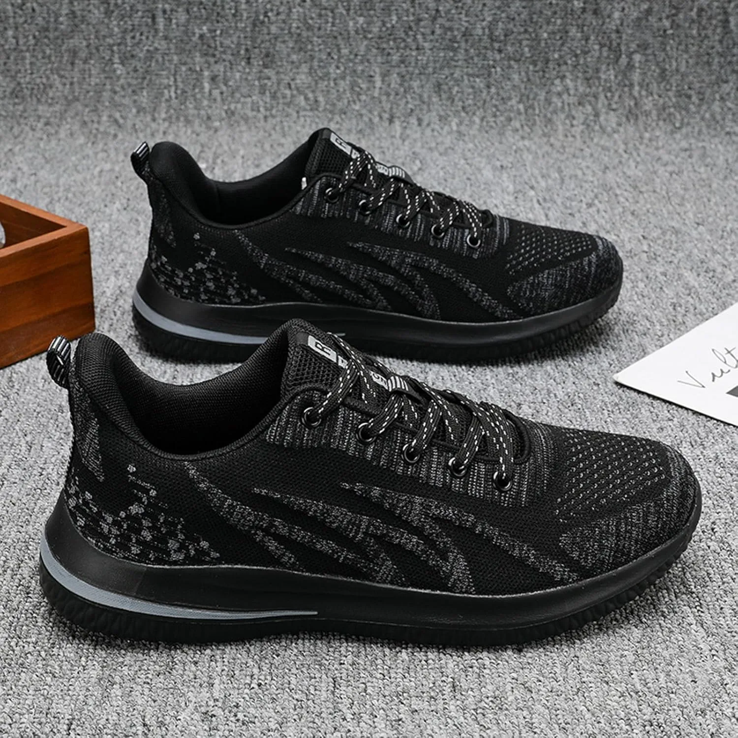 Men's Breathable Barefoot Shoes Breathable Casual Comfortable Walking Sneaker Outdoor Non Slip Jogging Sneakers