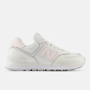 New Balance Womens 574 Fashion Trainers - Reflection / Washed Pink