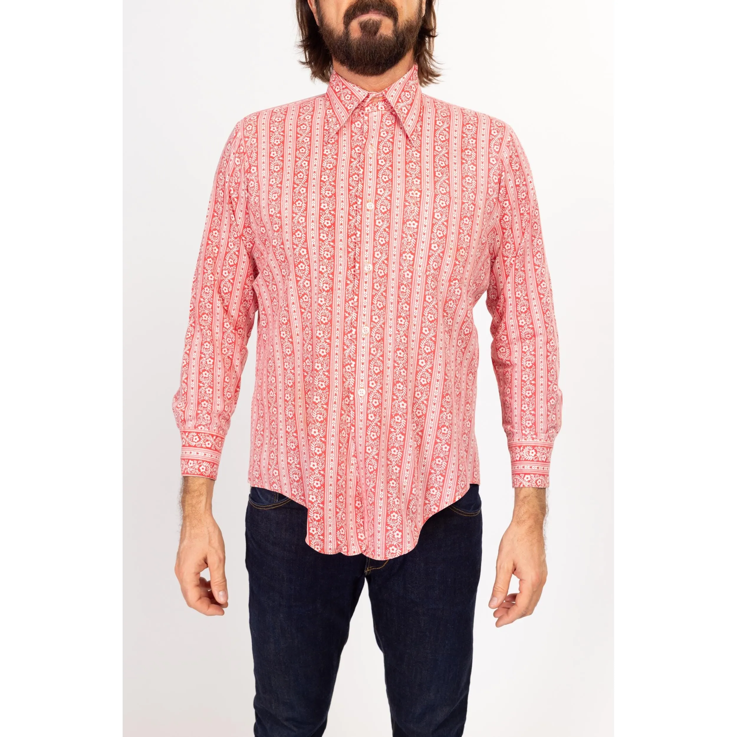 Sm-Med 70s Red & White Floral Collared Shirt